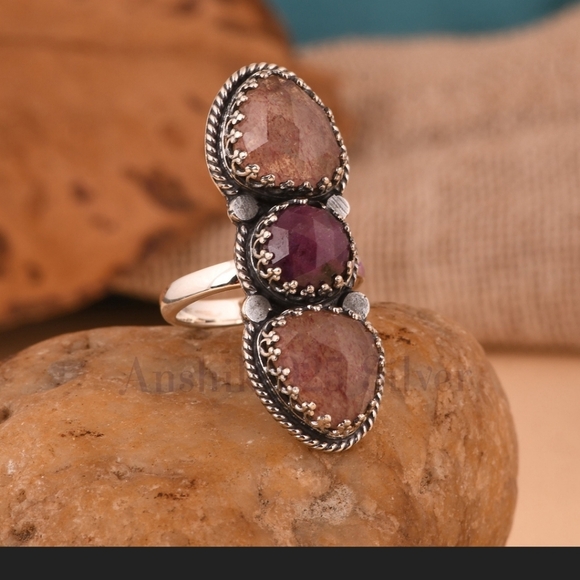 Strawberry Quartz 925 Sterling Silver Minimalist Ruby Gemstone Ring - Picture 2 of 6